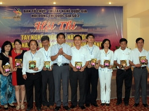 ปิดงานแข่งขันฝีมือแรงงานแห่งชาติปี 2012